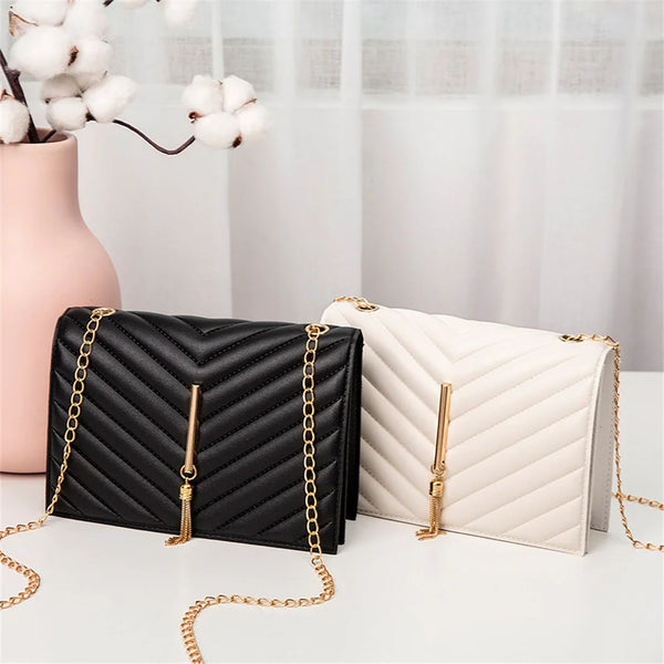 Crossbody Bags V Pattern Mini Chain Shoulder Bag for Women